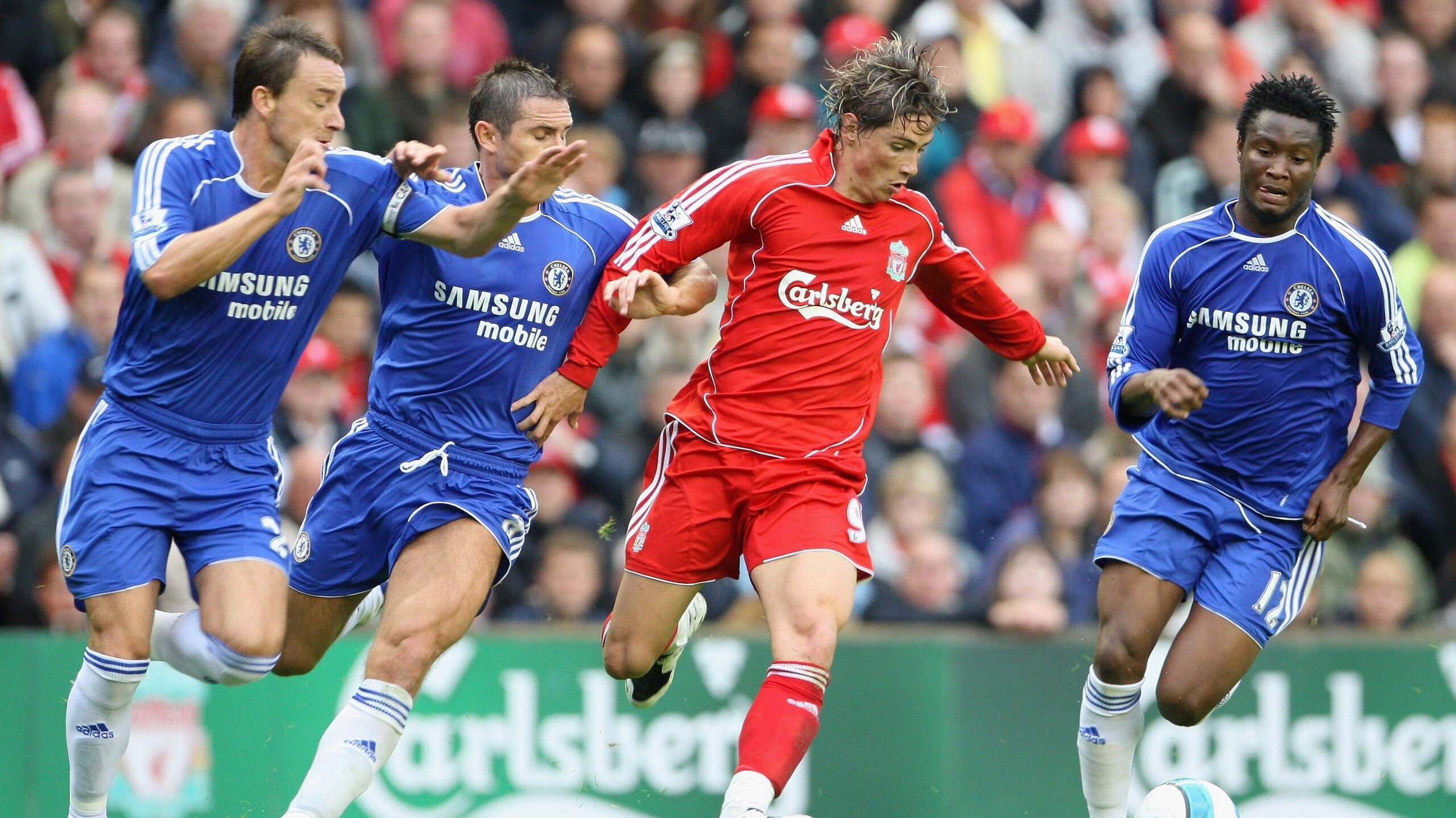 《爆款赛事盘点：年度最火爆的比赛瞬间》，最近很火的大赛